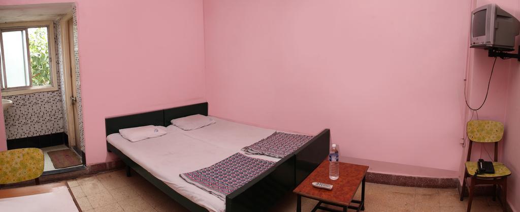 Solanki Guest House Kolhapur Εξωτερικό φωτογραφία