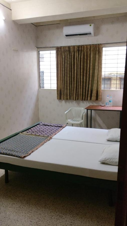 Solanki Guest House Kolhapur Εξωτερικό φωτογραφία